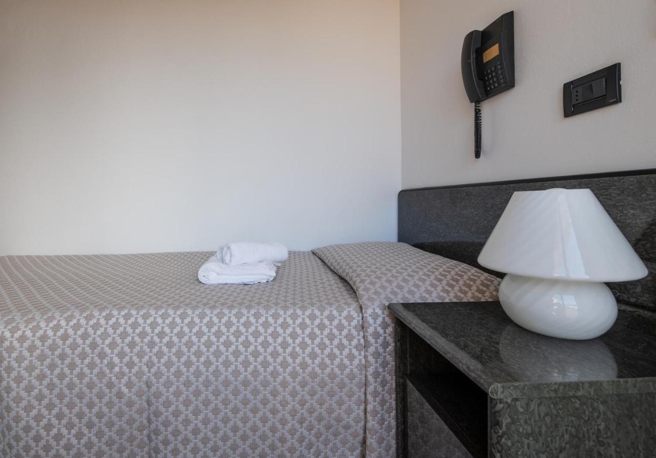 Hotel Nobel 리미니 외부 사진