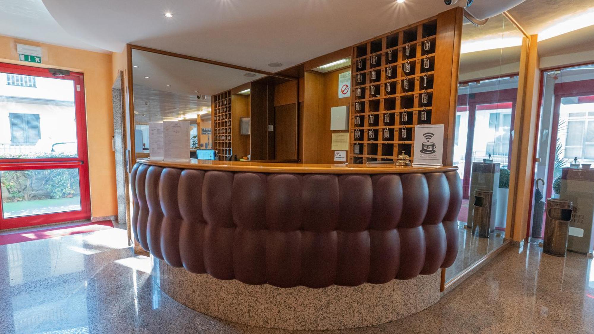 Hotel Nobel 리미니 외부 사진