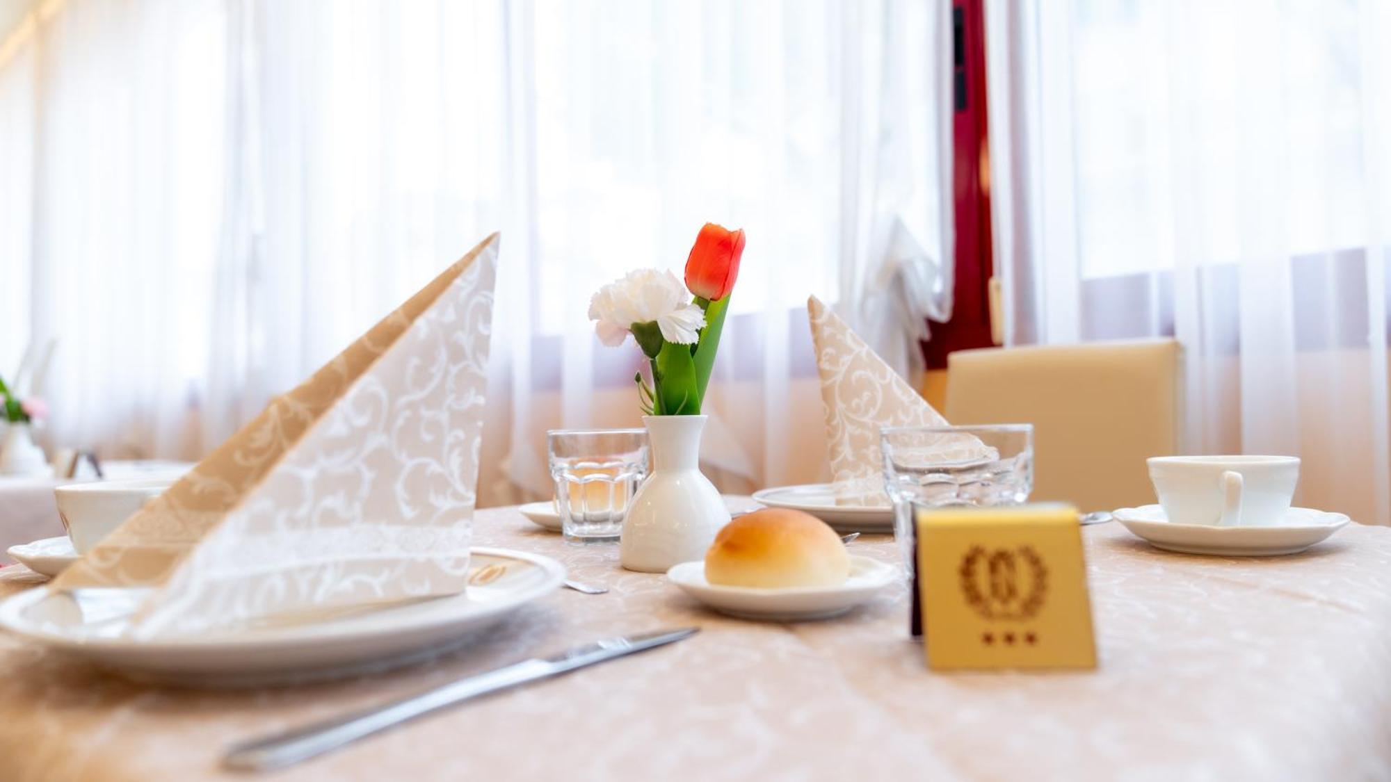 Hotel Nobel 리미니 외부 사진