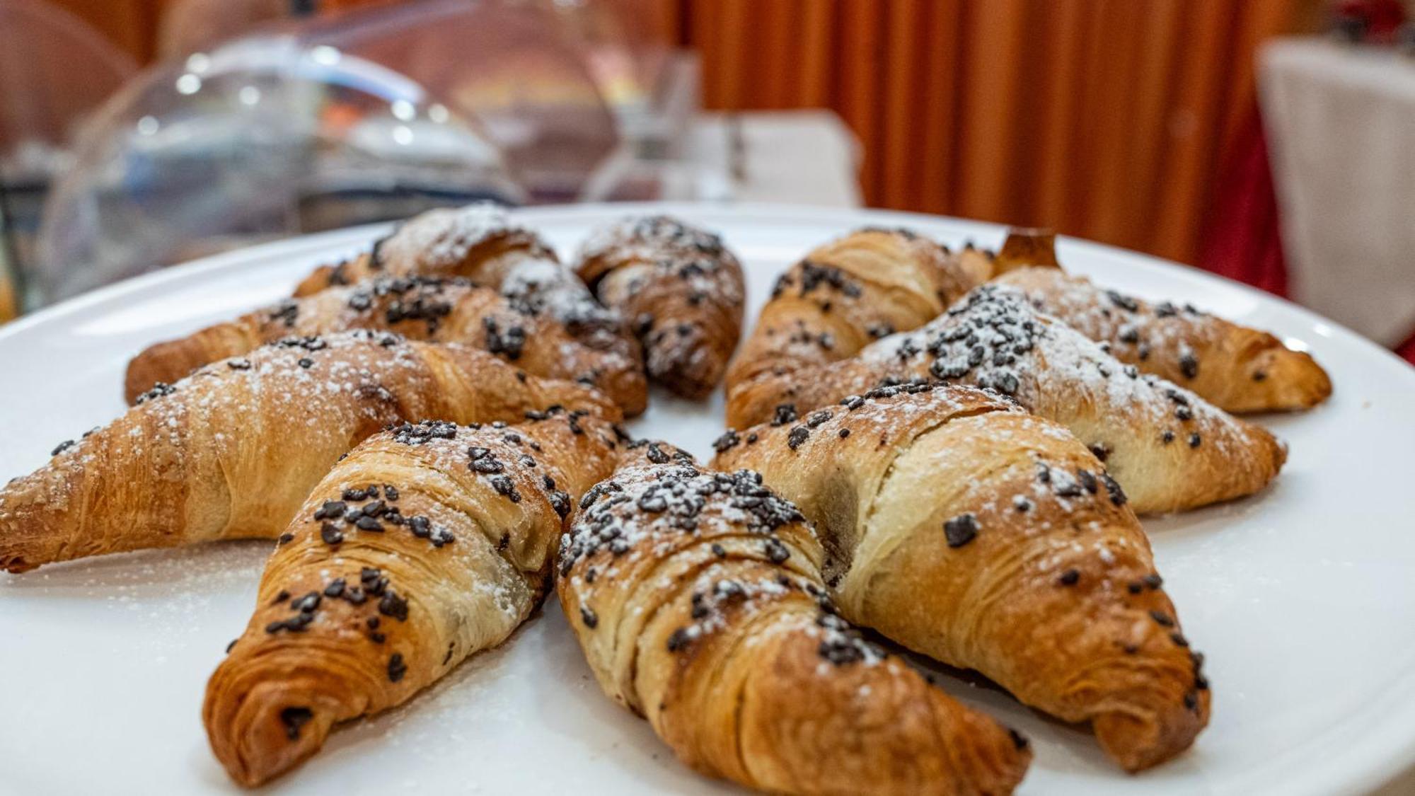 Hotel Nobel 리미니 외부 사진