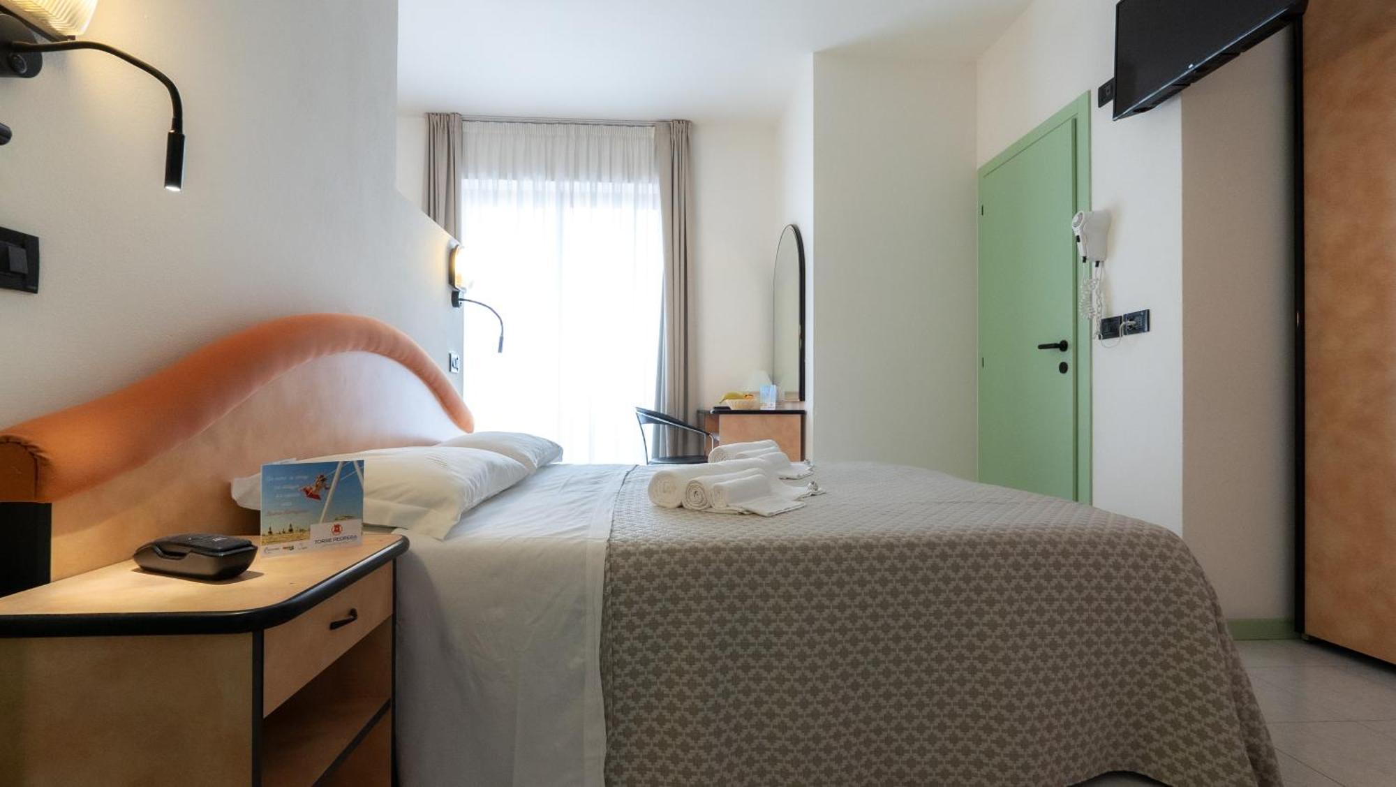Hotel Nobel 리미니 외부 사진